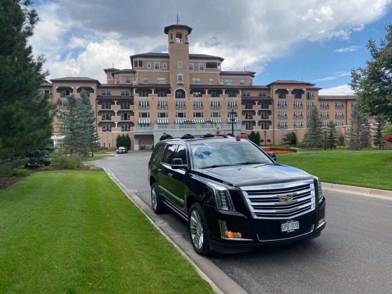 Luxuary-Transportation-Vail